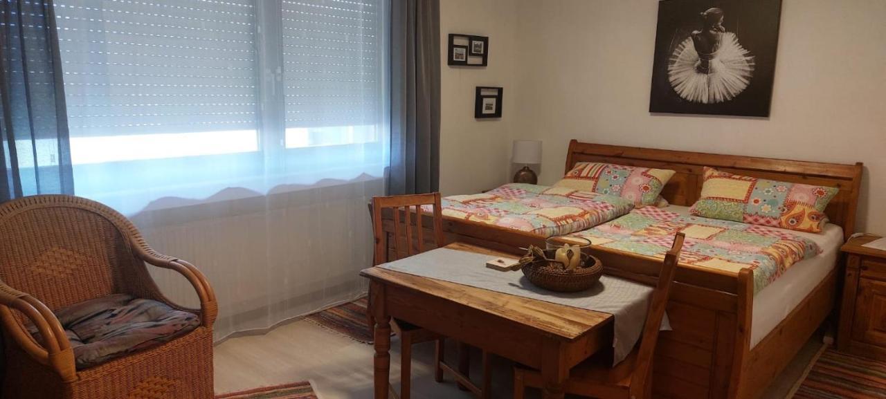 Appartement Trixi à Kastellaun Extérieur photo